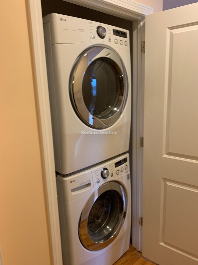 Photo - 100 Fellsway W Unit 204