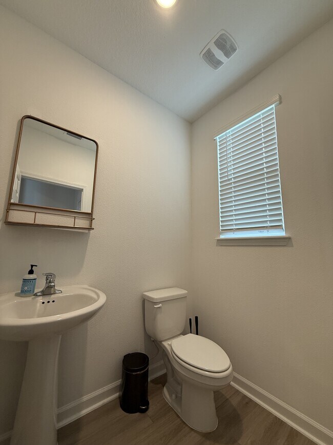 Photo - 44 Grand Park Ridge Ln