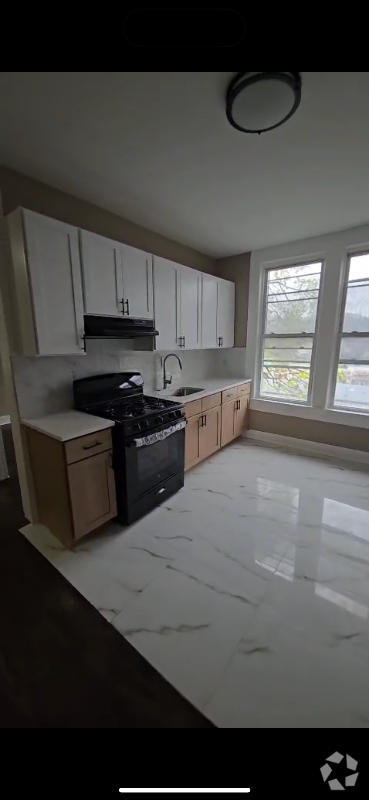 Building Photo - 25-27-27 Ryle Ave Unit 4 Rental