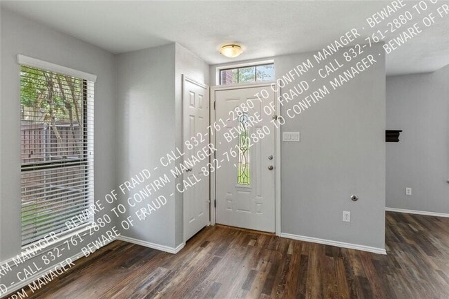 Photo - 473 Leisure Ln