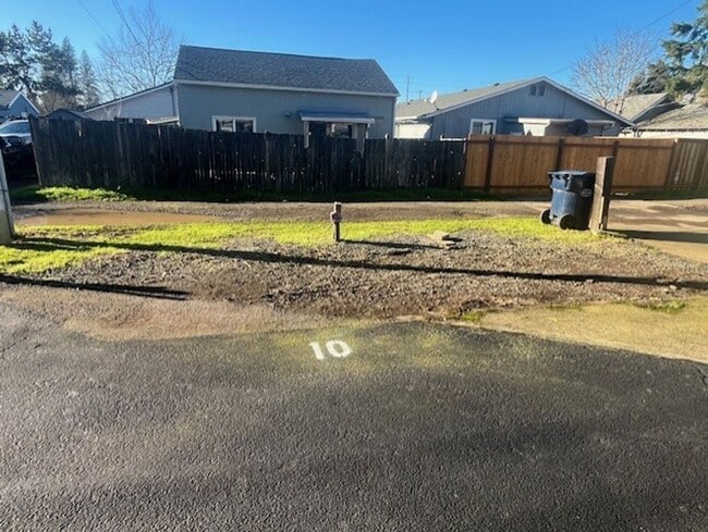 Photo - 111-Front St - RV - Front St Commons Unidad Space 10