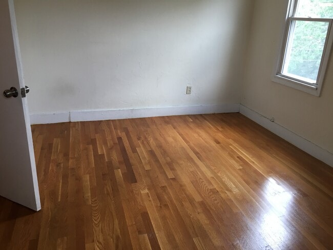 Photo - 189 Beacon St Unidad 3