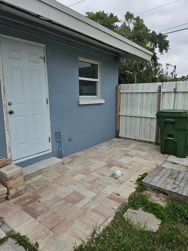 431 N East Ave Unit 431
