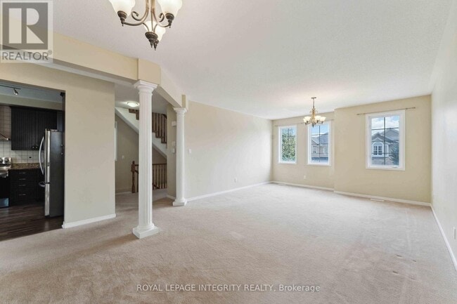 Photo - 215 Huntsville Dr