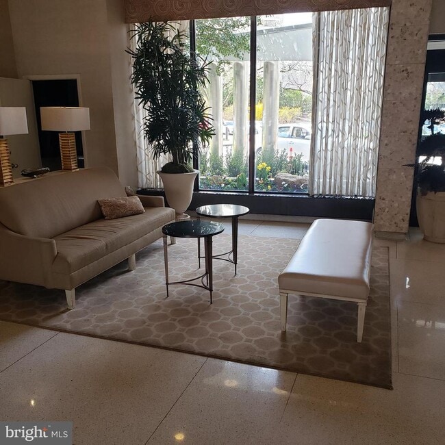 Photo - 191 Presidential Blvd Unidad R-431