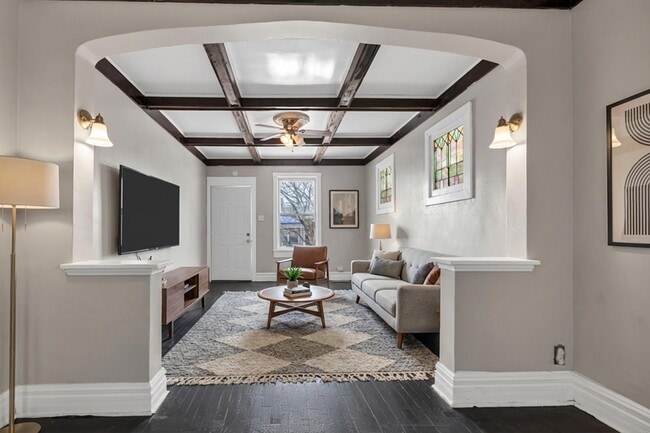 Photo - 3915 Schiller Pl