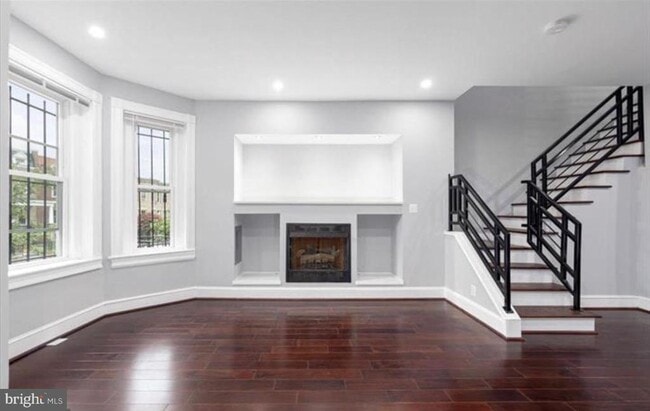 Photo - 3633 11th St NW