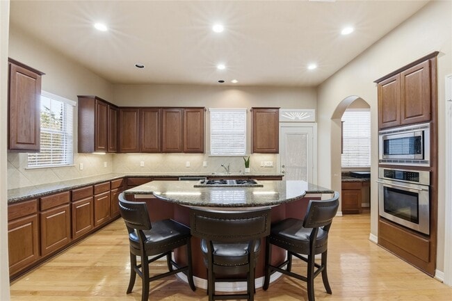 Photo - 7932 Stoneyway Dr