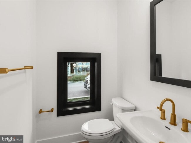 Photo - 14920 Dispatch St