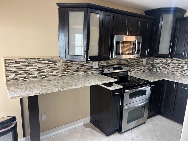 Photo - 9725 NW 5th Terrace