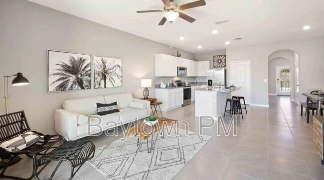 Photo - 33001 Tulip Petal Ln