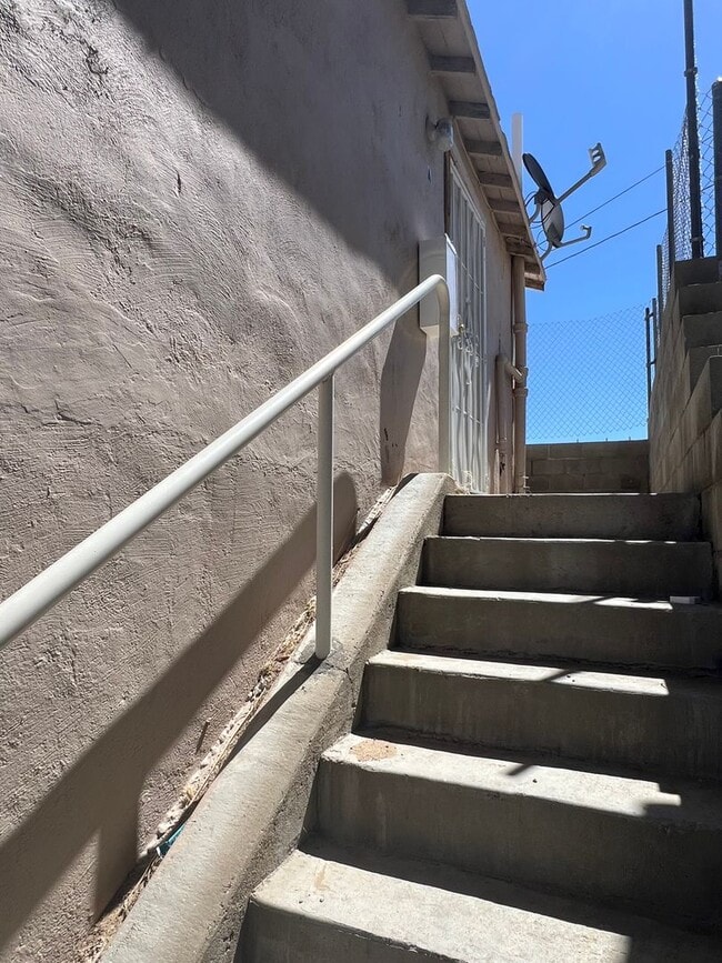 Building Photo - P026 Unit #A Rental