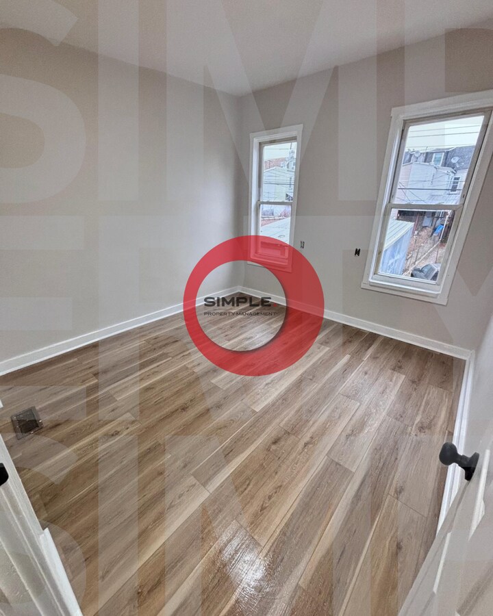 Photo - Cozy 2 bedroom house fully renovated