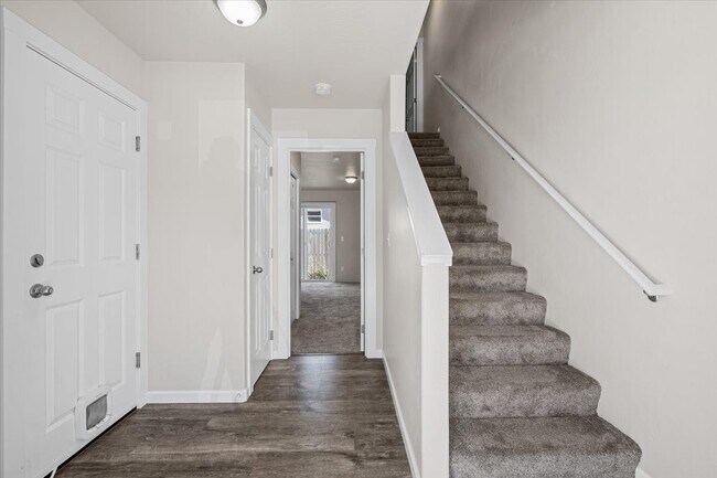 Photo - 3407 Sharon Way