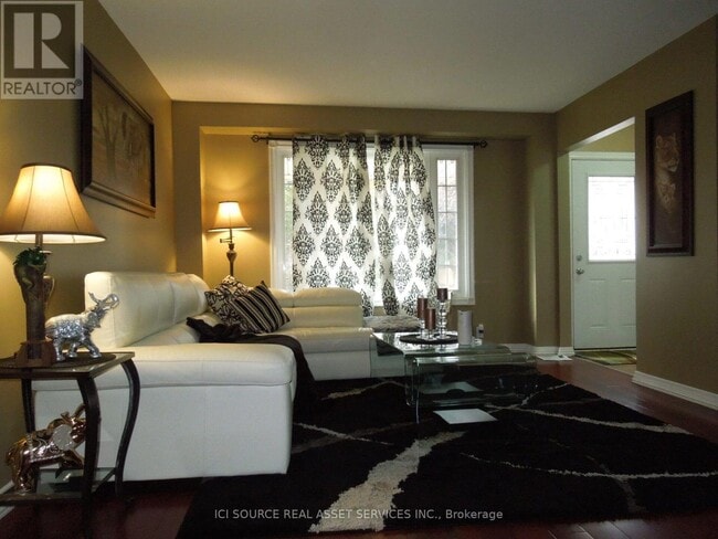 Photo - 129 Ormond Dr