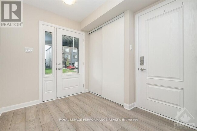 Photo - 110 Paloma Cir