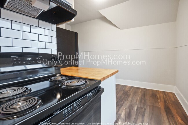 Photo - 713-715 Monroe Street Unidad 715