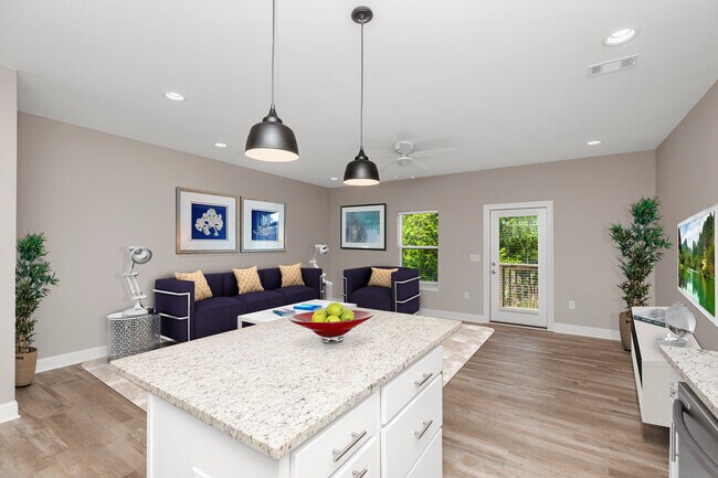 Photo - 206 Walton Ave