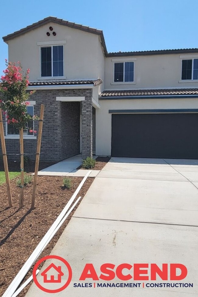 Newly Built Home In Southwest! - Newly Built Home In Southwest!