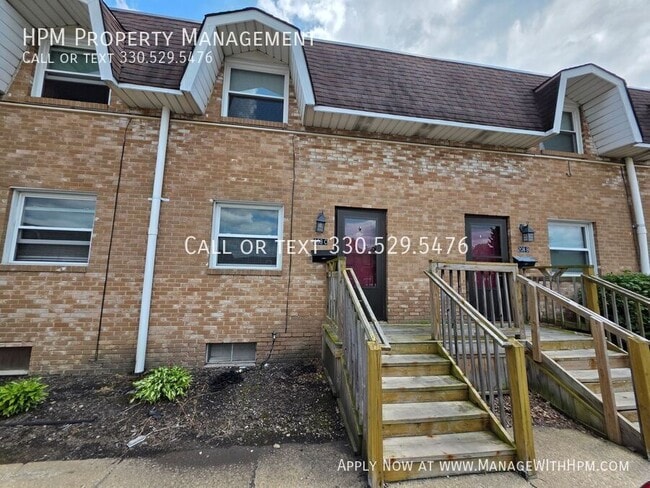 Building Photo - 208 Northwest Ave Unit C
