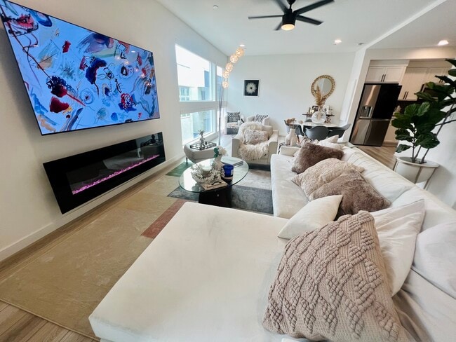 Photo - 2431 Cleat Ln Unit 101