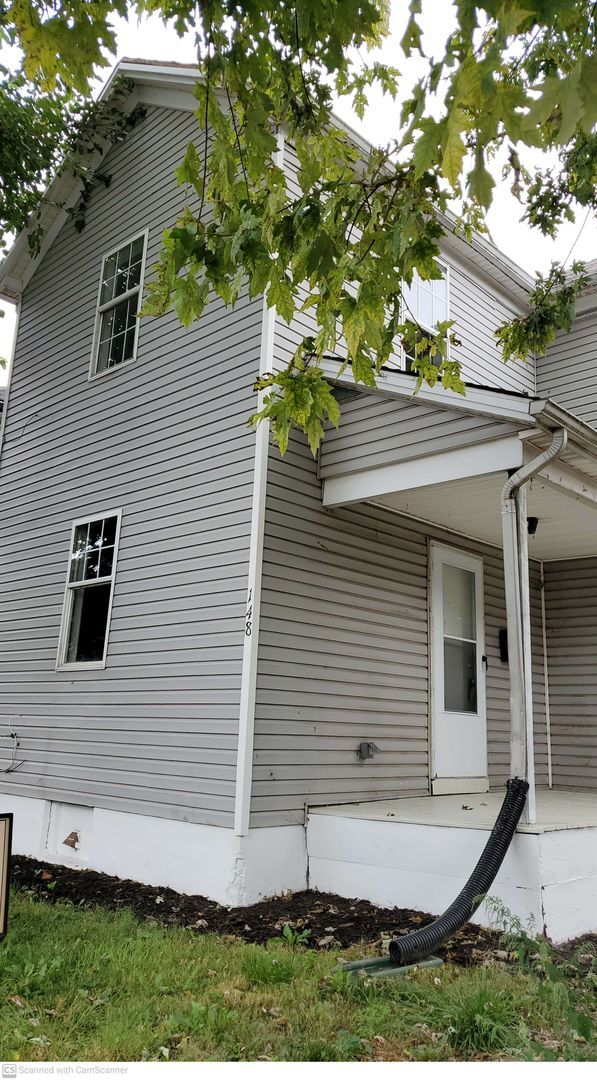 Photo - 148 S Hedges St