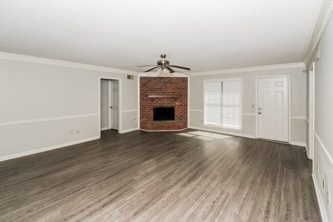 Photo - 4580 Blandford Dr