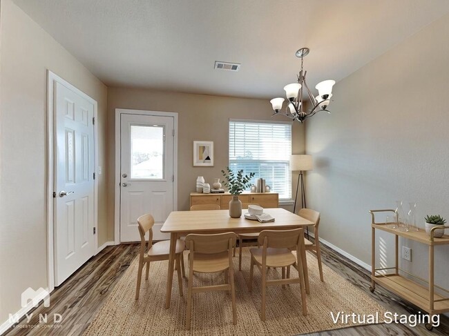Photo - 712 Vista St