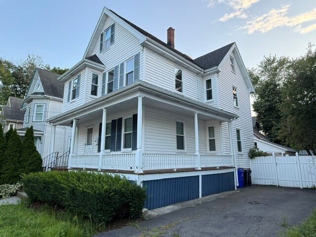 Photo - 7 Spruce St