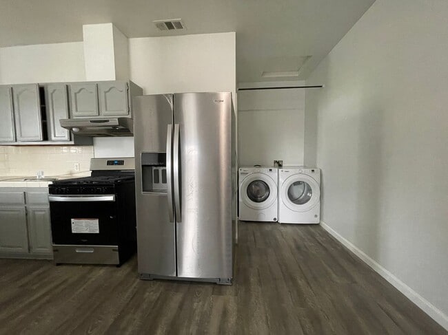 Photo - 1635 E Washington Blvd Unit Apt. A