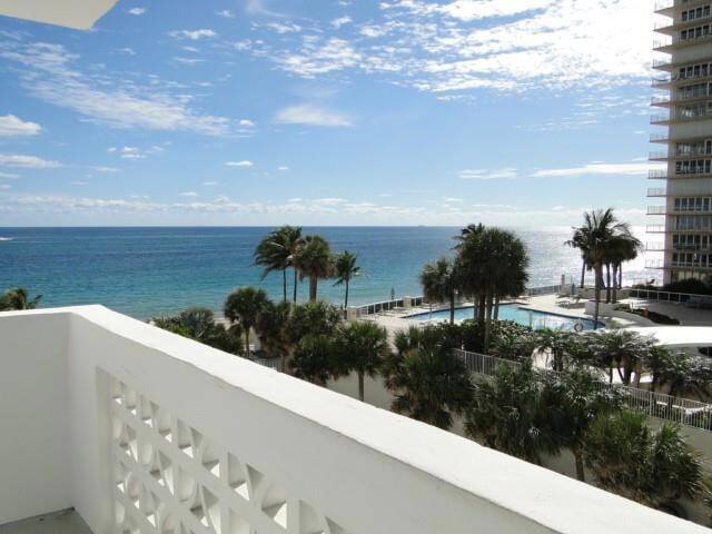 Building Photo - 4250 Galt Ocean Dr Unit 4D Rental
