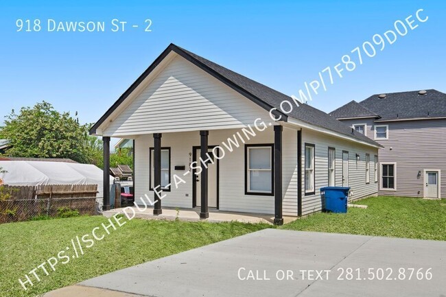 Building Photo - 918 Dawson St Rental