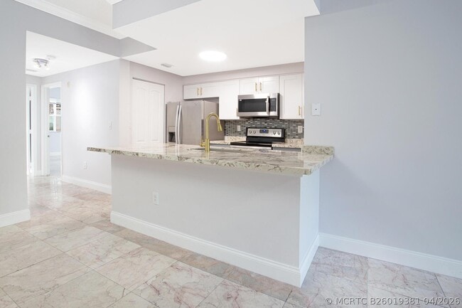 5860 W Sample Rd Unit 204