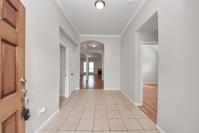 Photo - 8719 Sailing Dr