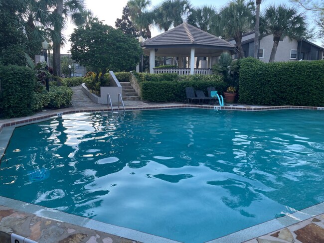 Photo - 2942 Antique Oaks Cir Unit 82