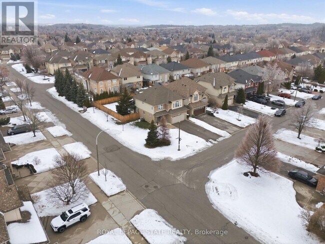 Photo - 3 Holkham Ave