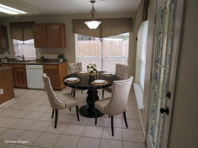 Photo - 10139 Cedaredge Dr