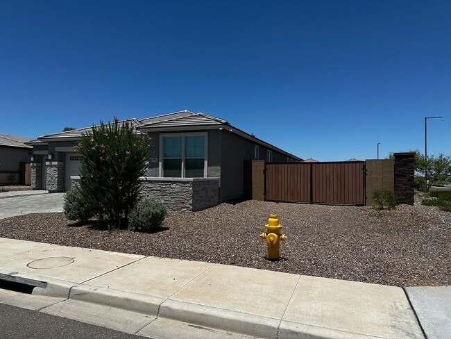 Photo - 19700 W San Miguel Ave