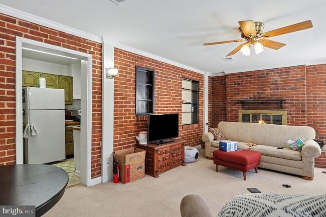 Photo - 1828 Olmstead Dr