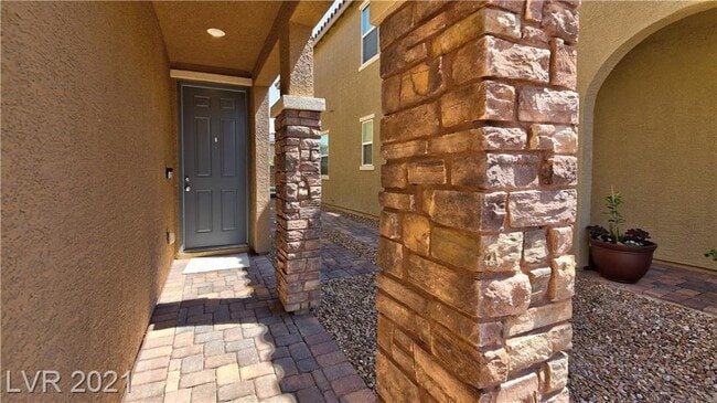 Photo - 2962 Duverney Ave