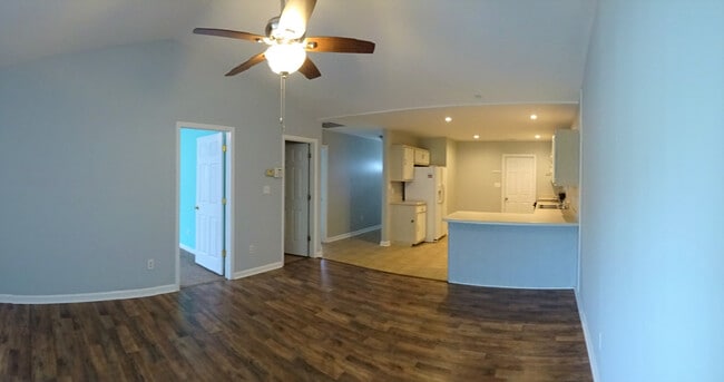 Photo - A cutie pie of a home!