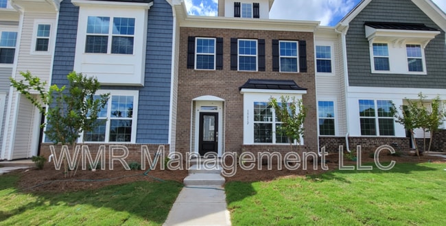 Photo - 15612 Country House St