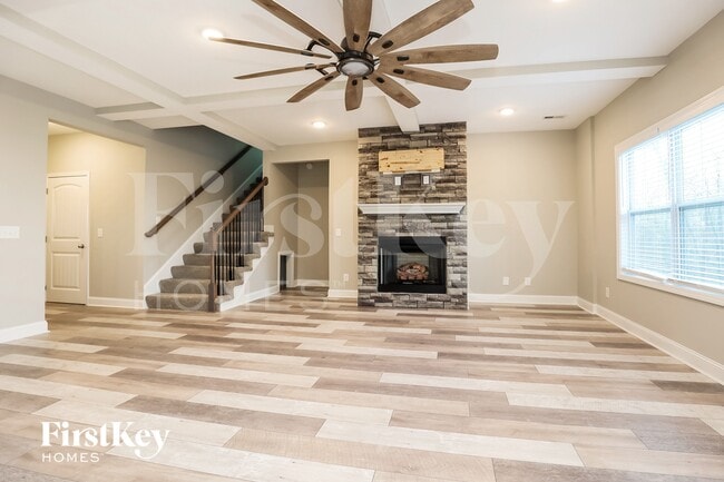 Photo - 1136 Eagles Nest Ln