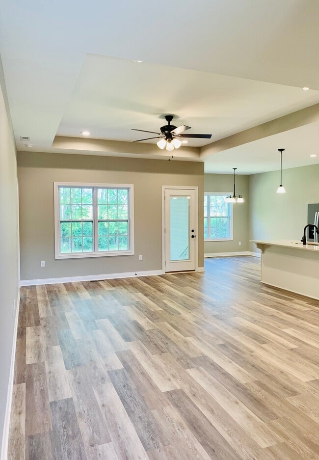 Photo - 850 McIntyre St