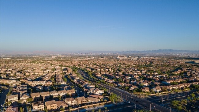 Photo - 400 Red Feather Peak Ct