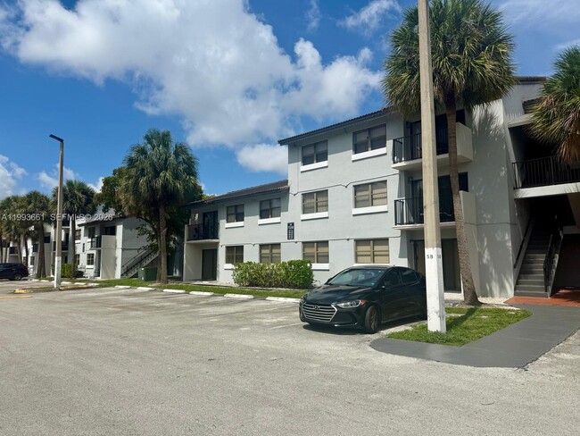 Photo - 7595 NW 179th St Unit 119
