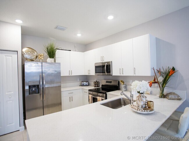 Photo - 11966 NW 46th St