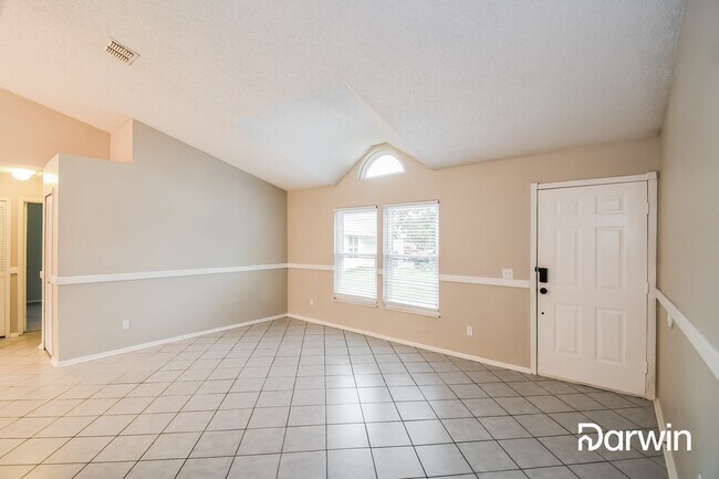 Photo - 8631 Creedmoor Pl