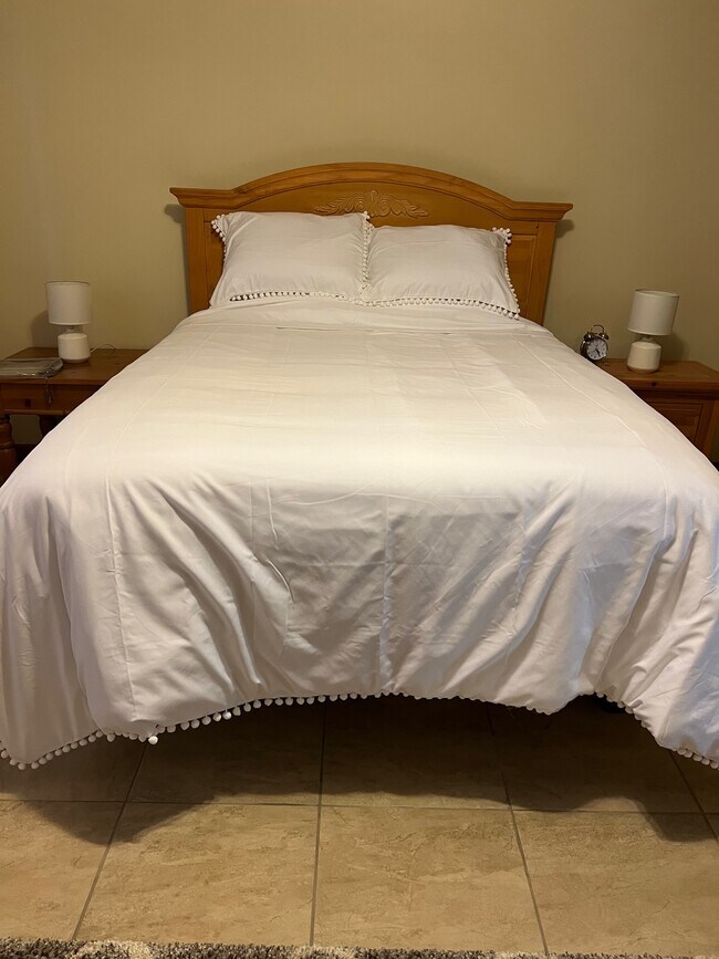 Photo - Booth Hotel Apartments