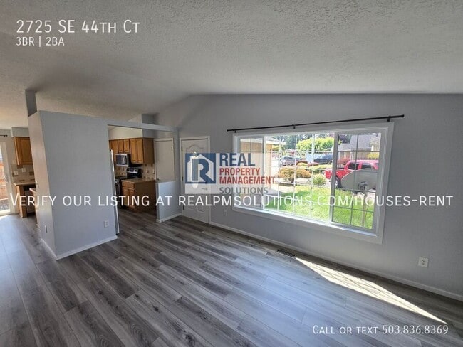 Photo - 2725 SE 44th Ct